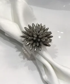 Julian Mejia QUILL NAPKIN RING | SILVER