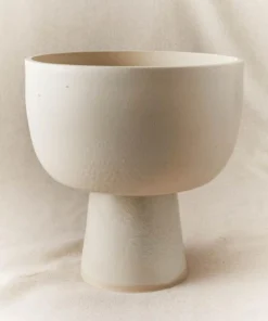 Style Union Home FOOTED CERAMIC BOWLS - THE HOME