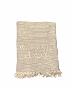 A Soft Idea WEEKEND PLANS THROW | VARIOUS COLORS THE HOME