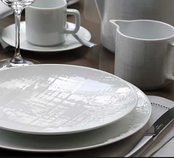 THE TABLE ORGANZA | WHITE | BERNARDAUD 11 THE TABLE ORGANZA | WHITE | BERNARDAUD