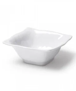 Q Squared RUFFLE MELAMINE SQUARE DINNERWARE