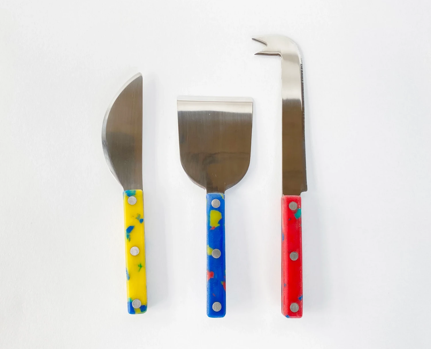 Fredericks & Mae SERVING FIESTA CHEESE KNIFE SET 4 Fredericks & Mae SERVING FIESTA CHEESE KNIFE SET