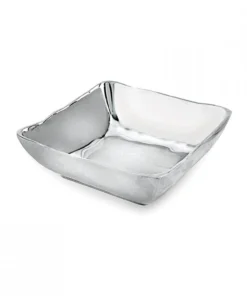 Beatriz Ball SOHO PENNSYLVANIA BOWLS SERVING