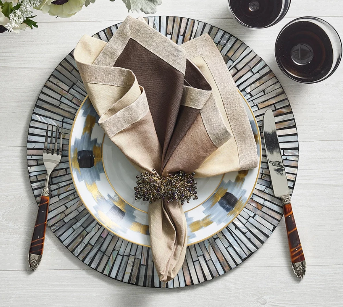 Kim Seybert DIP DYE NAPKIN TAUPE & BARK 2 Kim Seybert DIP DYE NAPKIN TAUPE & BARK