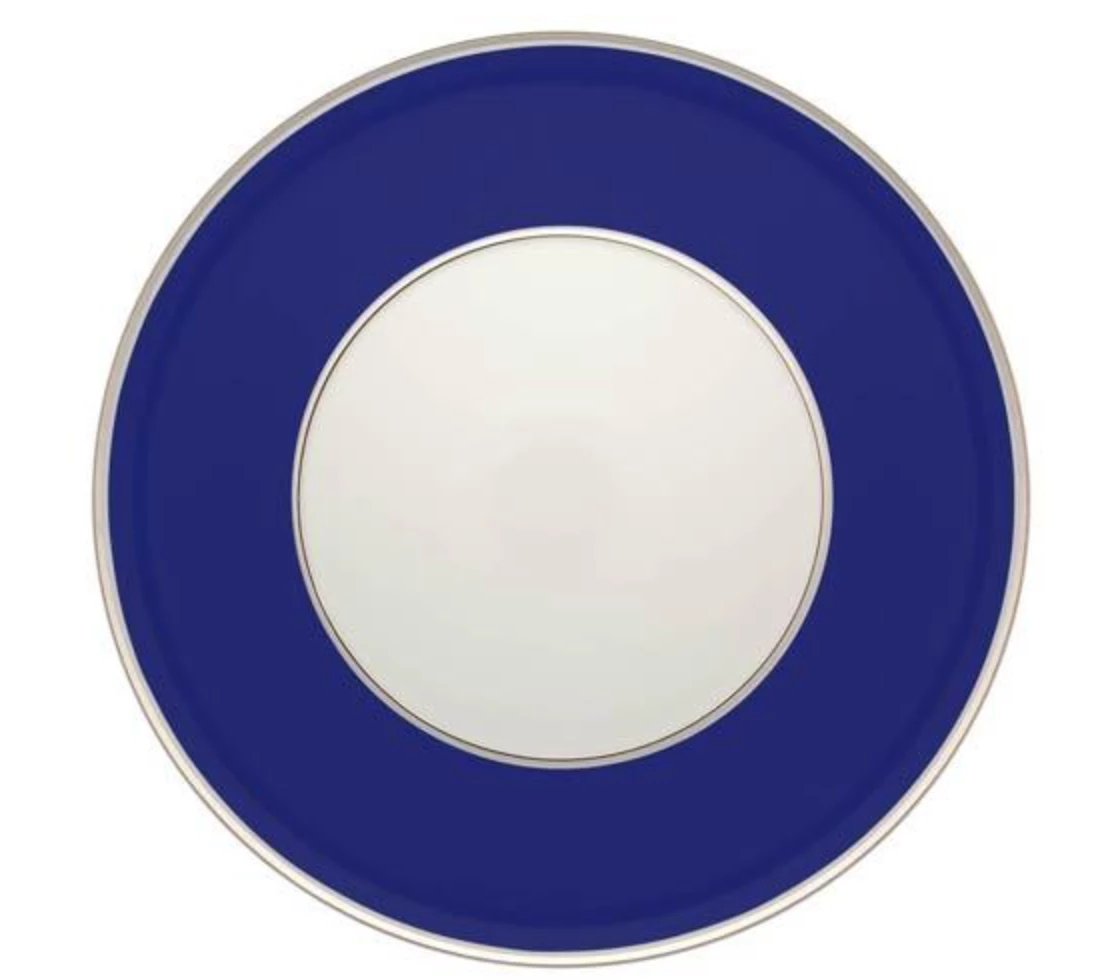 HARVARD | VISTA ALEGRE THE TABLE 8 HARVARD | VISTA ALEGRE THE TABLE