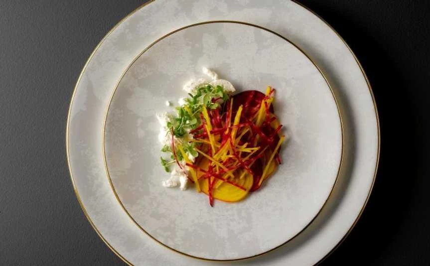 CRUSHED VELVET PEARL | ROYAL CROWN DERBY THE TABLE 2 CRUSHED VELVET PEARL | ROYAL CROWN DERBY THE TABLE