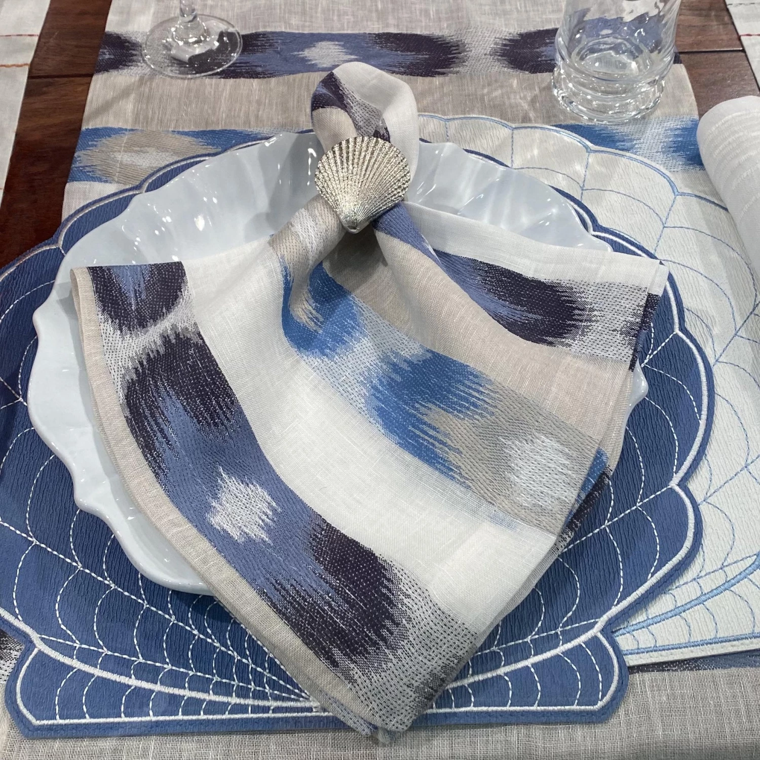 Bodrum IKAT NAPKIN BLUE | SET 4 THE TABLE 2 Bodrum IKAT NAPKIN BLUE | SET 4 THE TABLE