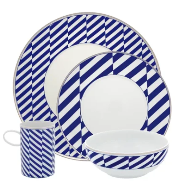 HARVARD | VISTA ALEGRE THE TABLE 1 HARVARD | VISTA ALEGRE THE TABLE