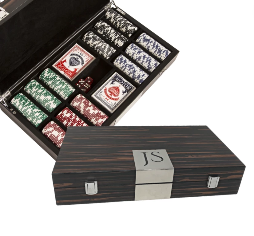 Brouk & Co GAMES & GADGETS PERSONALIZED CARBON FIBER 300 PIECE POKER SET 1 Brouk & Co GAMES & GADGETS PERSONALIZED CARBON FIBER 300 PIECE POKER SET