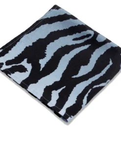 THE TABLE LINEN SATEEN TIGER NAPKIN SET | L'OBJET