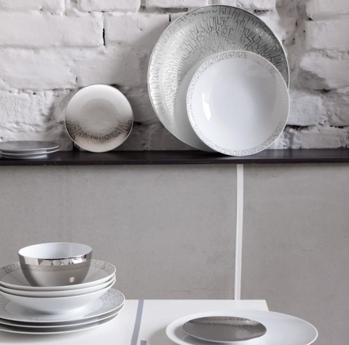 Rosenthal & Sambonet USA TAC 02 SKIN PLATINUM | ROSENTHAL 2 Rosenthal & Sambonet USA TAC 02 SKIN PLATINUM | ROSENTHAL