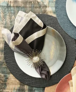 Kim Seybert FLARE NAPKIN RING SILVER & CRYSTAL 5 Kim Seybert FLARE NAPKIN RING SILVER & CRYSTAL