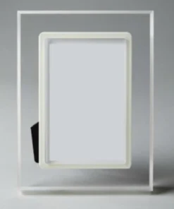 Bella Moulding CLEAR LIP FRAME EGGSHELL THE HOME