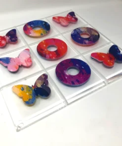 EYE CANDY GAMES & GADGETS BUTTERFLY TIC TAC TOE TIE DYE