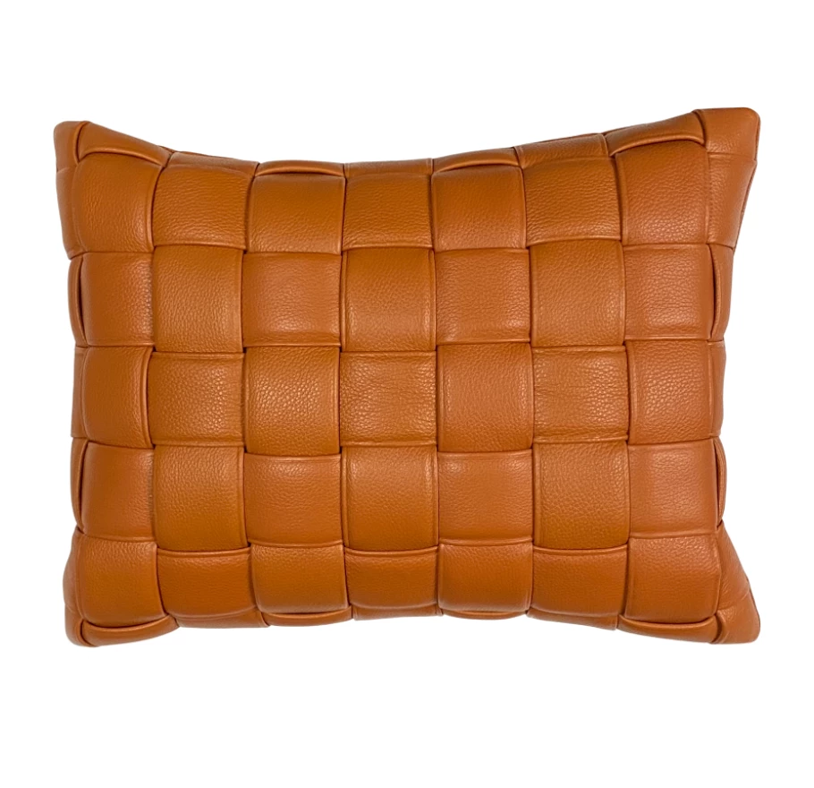 Koff THE HOME WOVEN LEATHER PILLOW | COGNAC | MEDIUM 1 Koff THE HOME WOVEN LEATHER PILLOW | COGNAC | MEDIUM