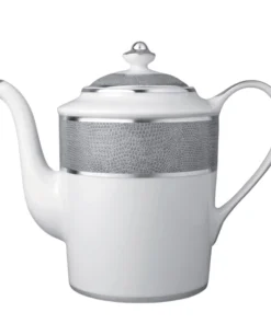 THE TABLE SAUVAGE | GREY & PLATINUM | BERNARDAUD 24 THE TABLE SAUVAGE | GREY & PLATINUM | BERNARDAUD